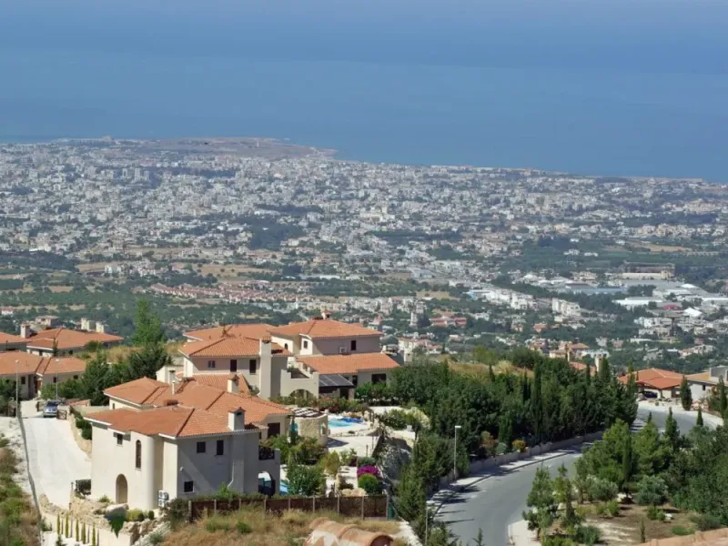 Olympus Village – Villa in Tsada – Bild 4